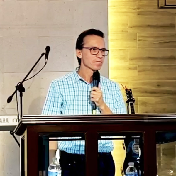Pastor Aarón Duarte
