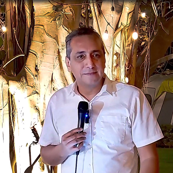 Pastor Benjamín Esquer